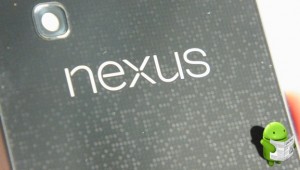 Nexus4-Hands
